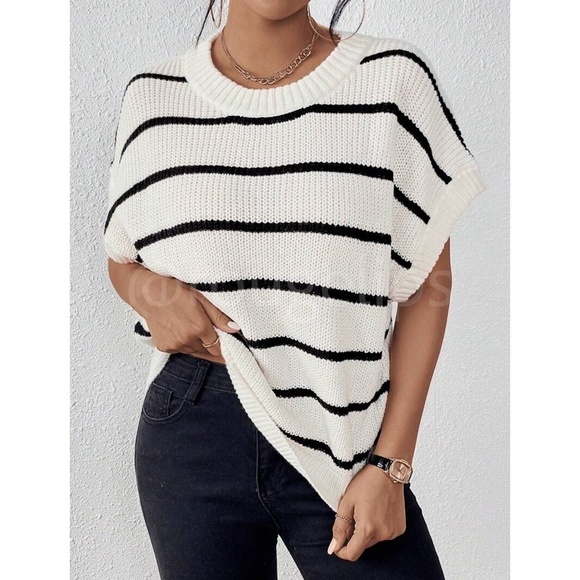 Black Stripes on White Knit Muscle Tee Sweater Sleeveless Vest - Picture 2 of 8